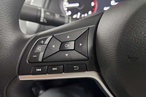 2025 Nissan Navara SL D23 4X4