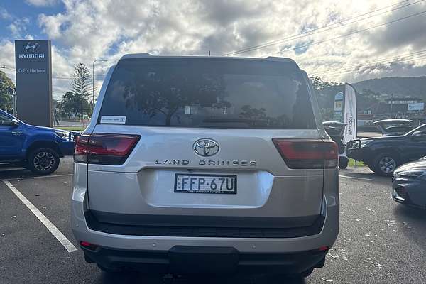 2024 Toyota Landcruiser GXL FJA300R