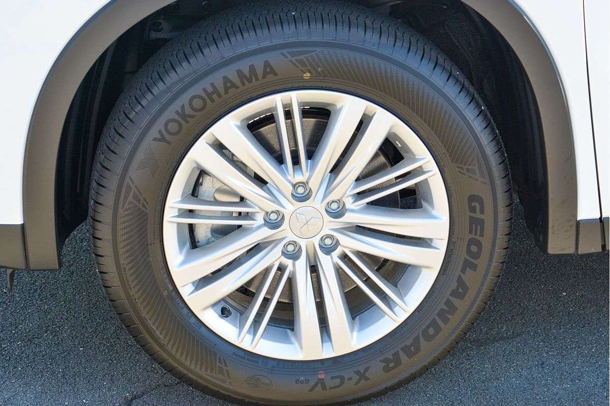 2024 Mitsubishi Outlander ES ZM