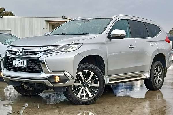 2017 Mitsubishi Pajero Sport GLS QE