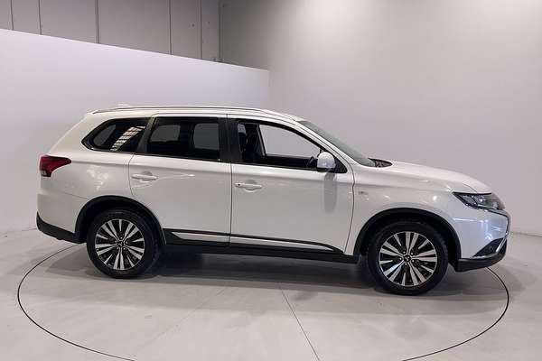 2019 Mitsubishi Outlander ES ZL