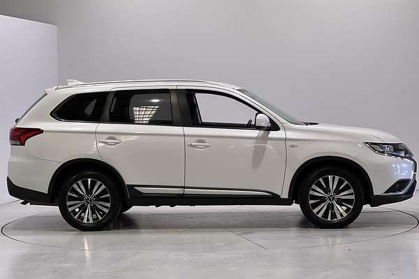 2019 Mitsubishi Outlander ES ZL