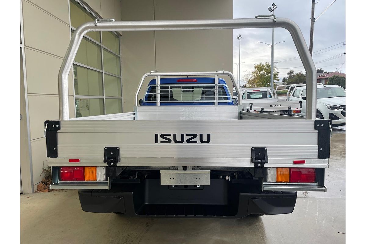 2025 Isuzu D-MAX SX High Ride Rear Wheel Drive