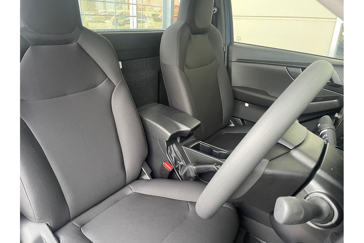 2025 Isuzu D-MAX SX High Ride Rear Wheel Drive