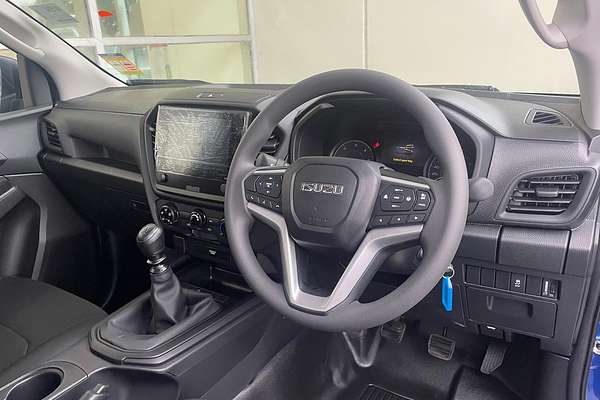 2025 Isuzu D-MAX SX High Ride Rear Wheel Drive