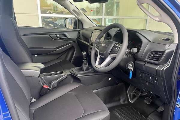 2025 Isuzu D-MAX SX High Ride Rear Wheel Drive