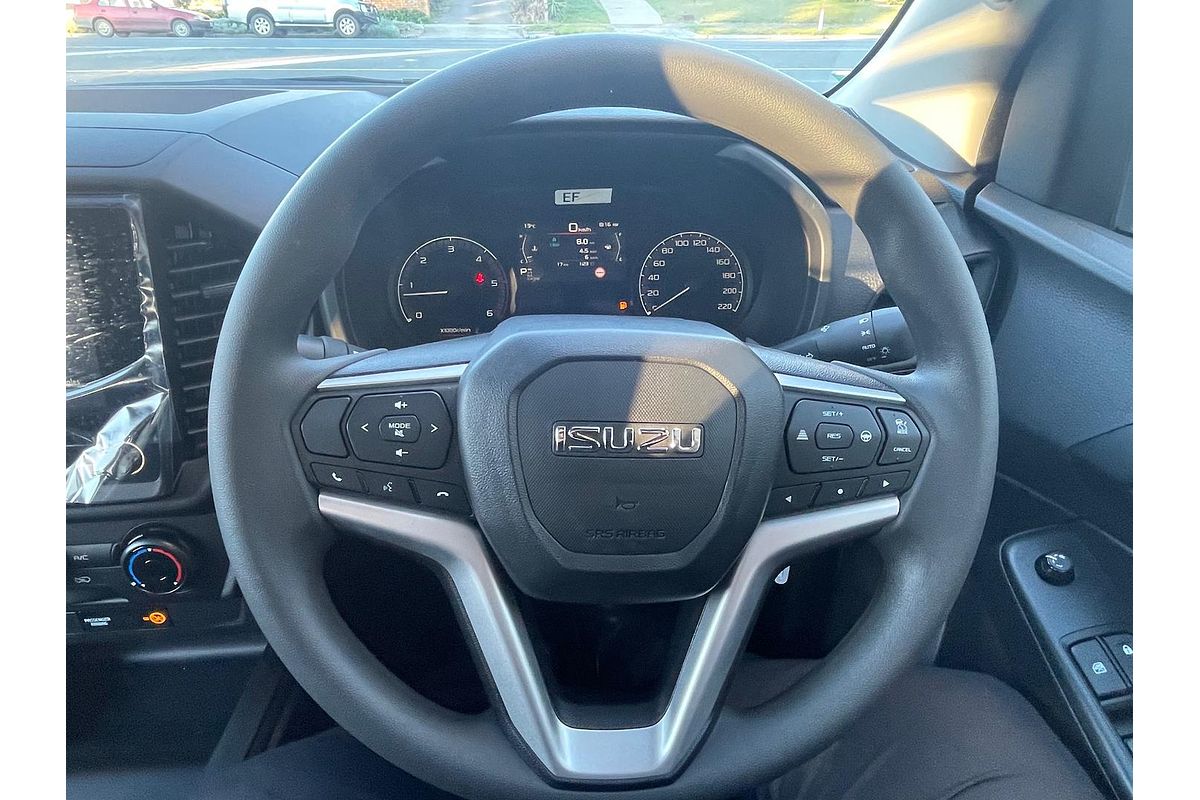 2025 Isuzu D-MAX SX High Ride Rear Wheel Drive