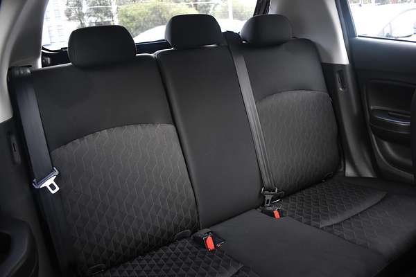 2021 Mitsubishi Mirage ES LB