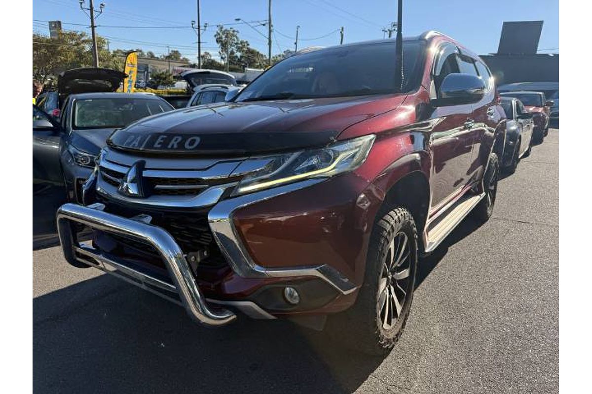 2016 Mitsubishi Pajero Sport GLS QE
