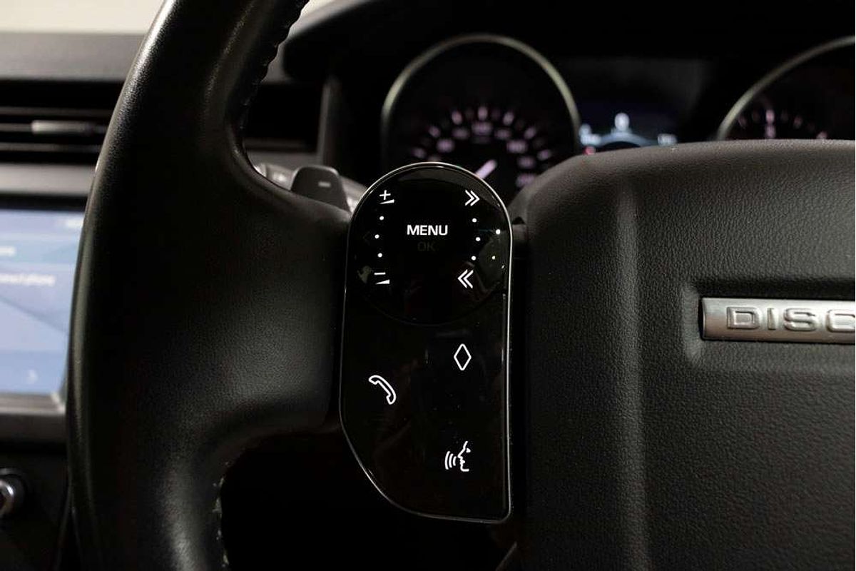 2019 Land Rover Discovery SD4 SE Series 5