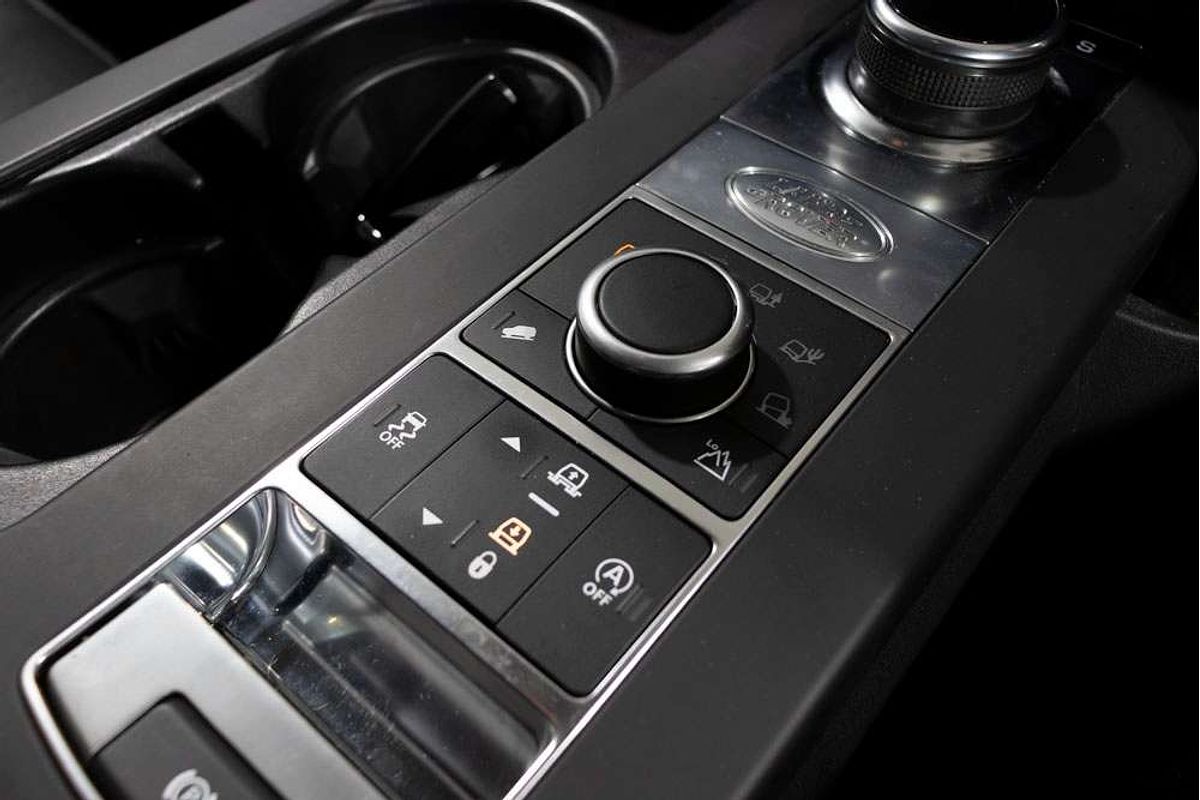 2019 Land Rover Discovery SD4 SE Series 5