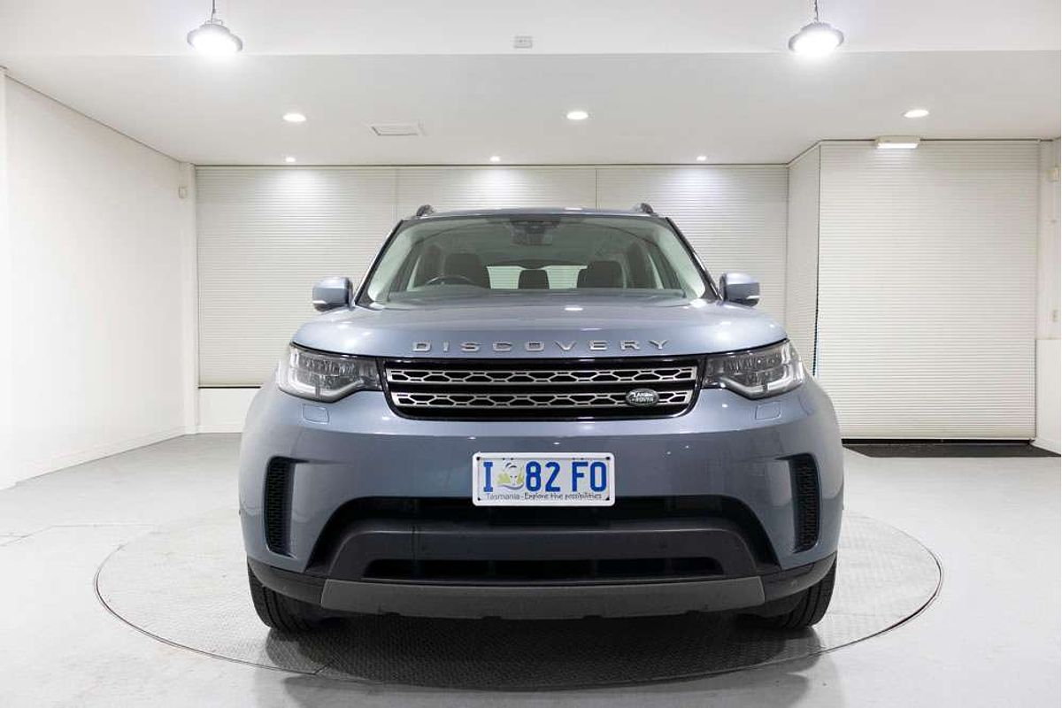 2019 Land Rover Discovery SD4 SE Series 5