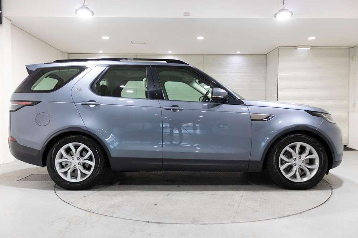 2019 Land Rover Discovery SD4 SE Series 5