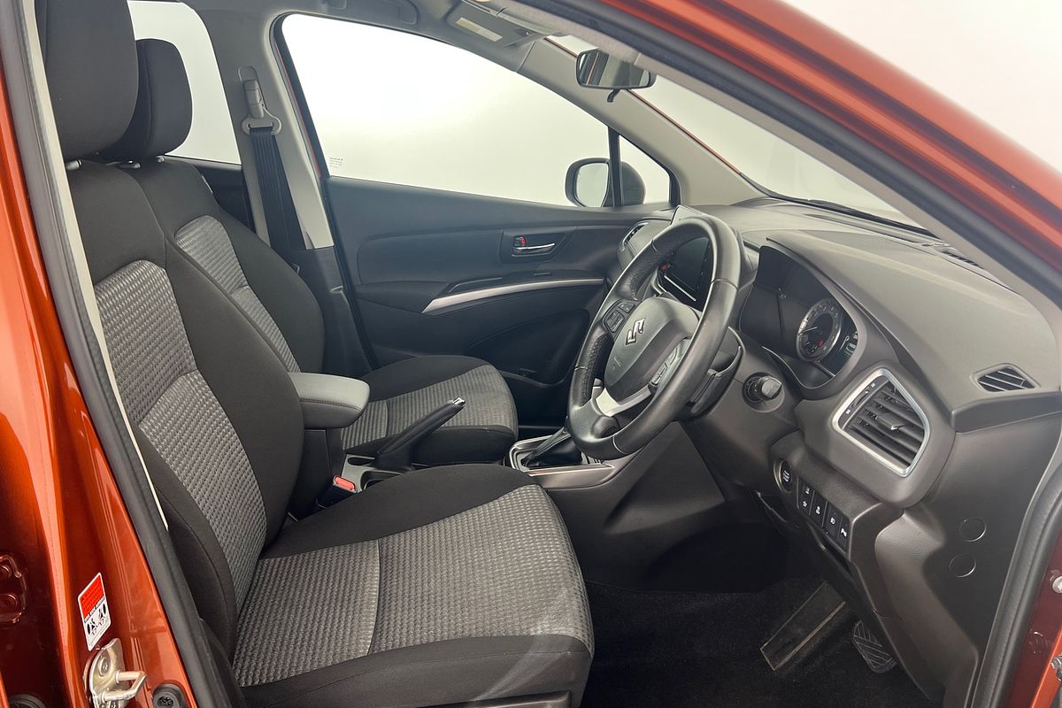 2023 Suzuki S-Cross GL+ JYB