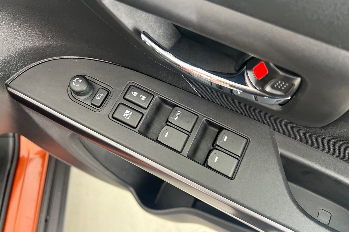 2023 Suzuki S-Cross GL+ JYB