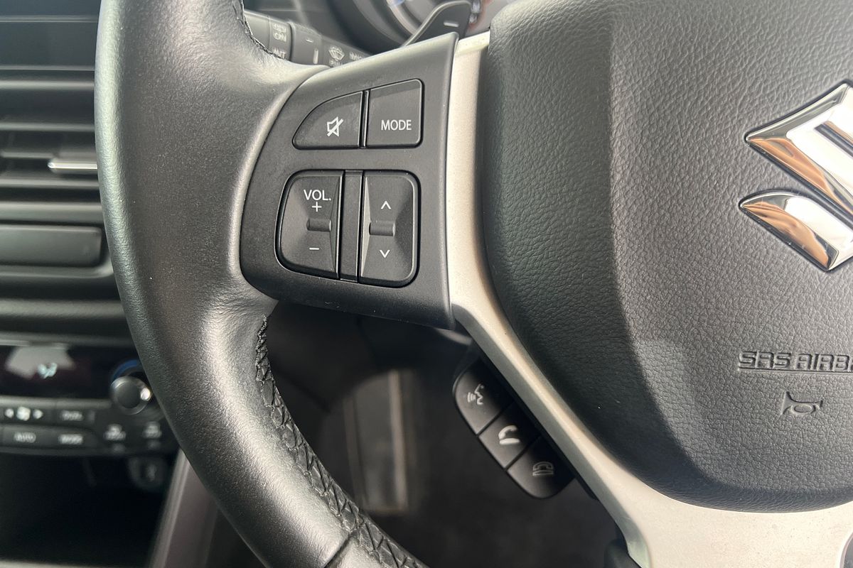 2023 Suzuki S-Cross GL+ JYB