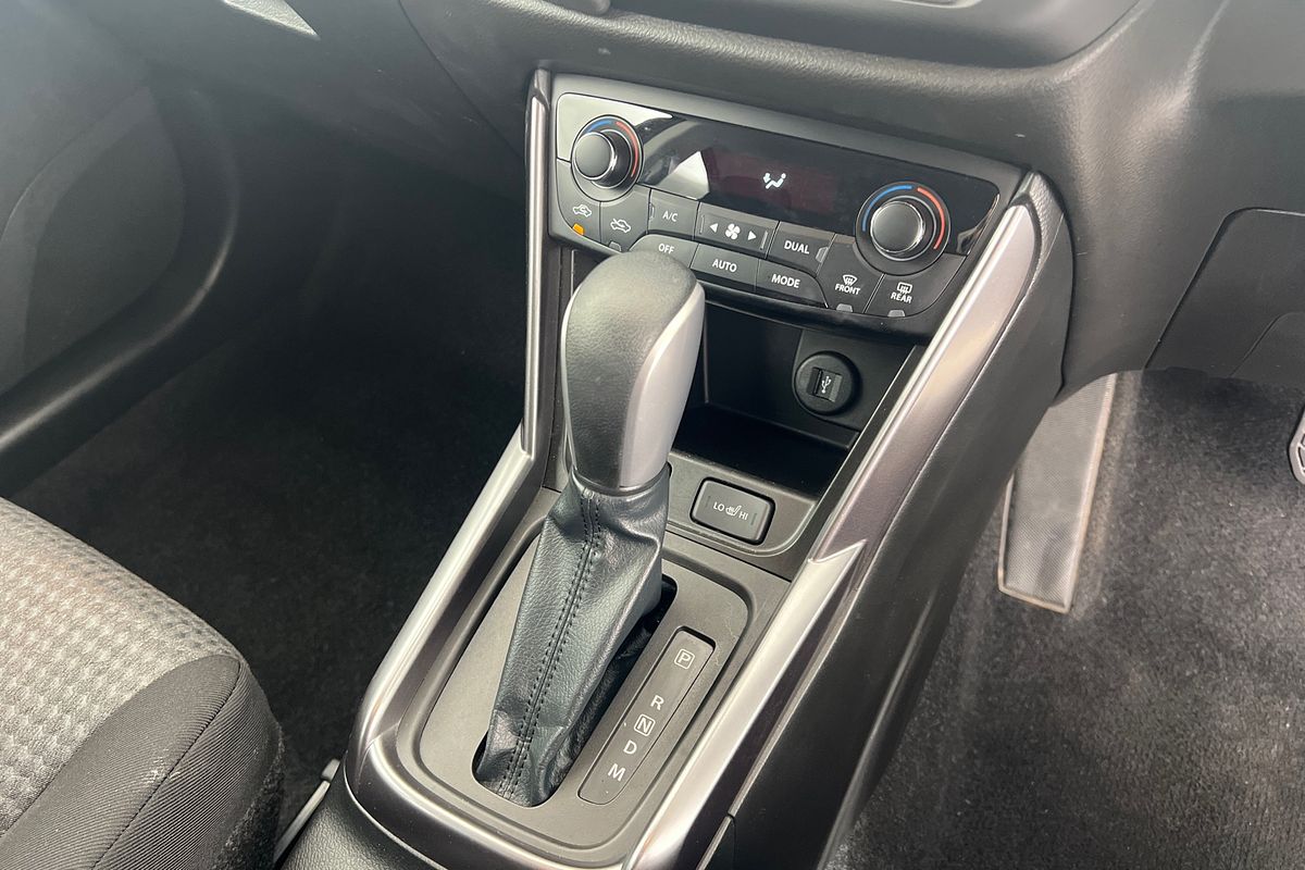 2023 Suzuki S-Cross GL+ JYB
