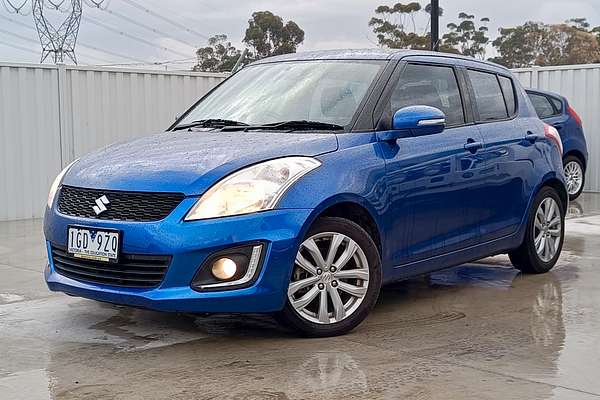 2015 Suzuki Swift GLX Navigator FZ