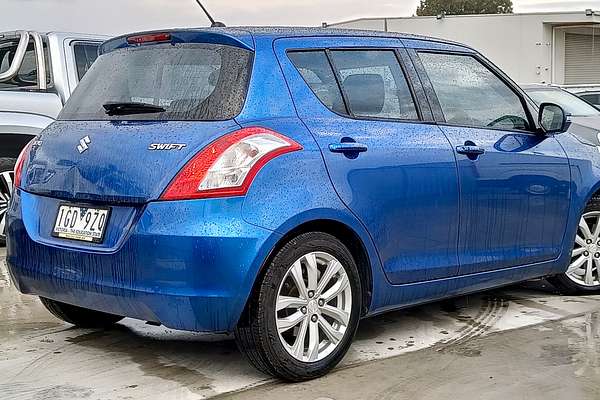 2015 Suzuki Swift GLX Navigator FZ