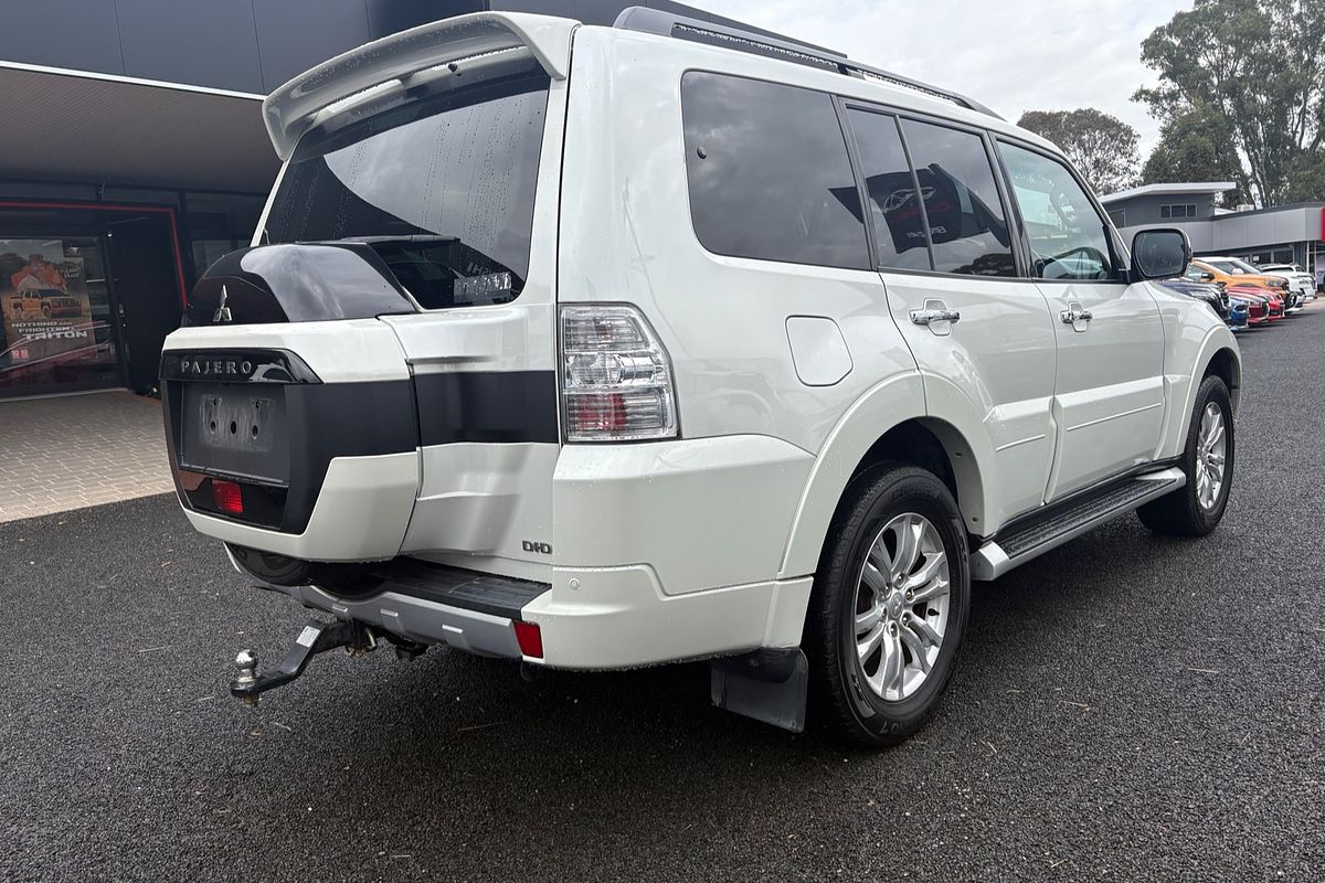 2017 Mitsubishi Pajero GLX NX