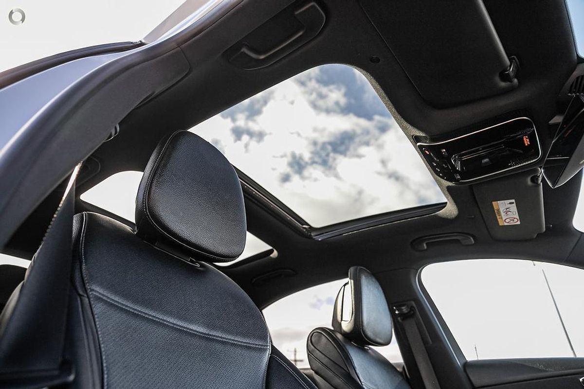 2023 Mercedes-Benz C-Class C200 W206