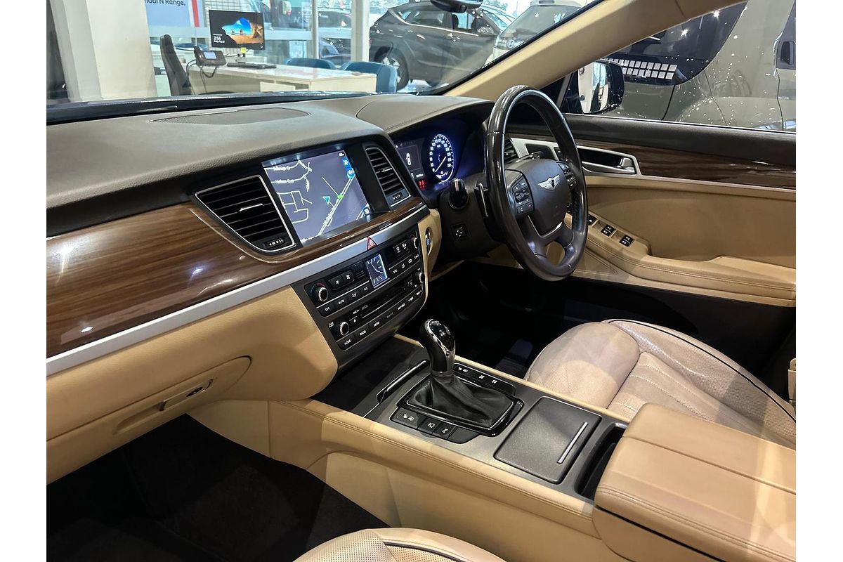 2015 Hyundai Genesis Ultimate Pack DH