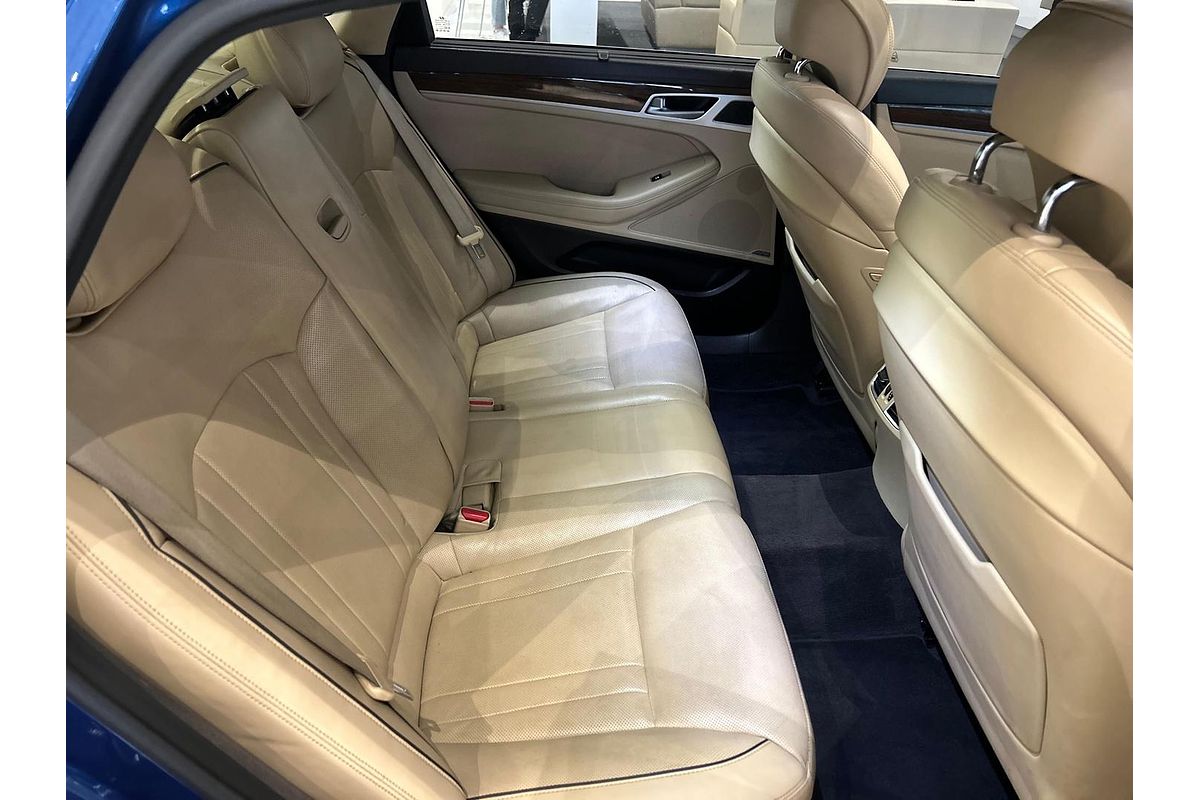2015 Hyundai Genesis Ultimate Pack DH