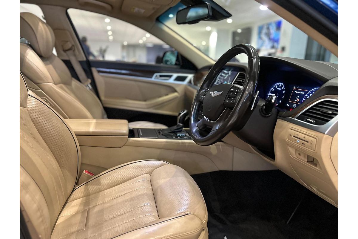2015 Hyundai Genesis Ultimate Pack DH