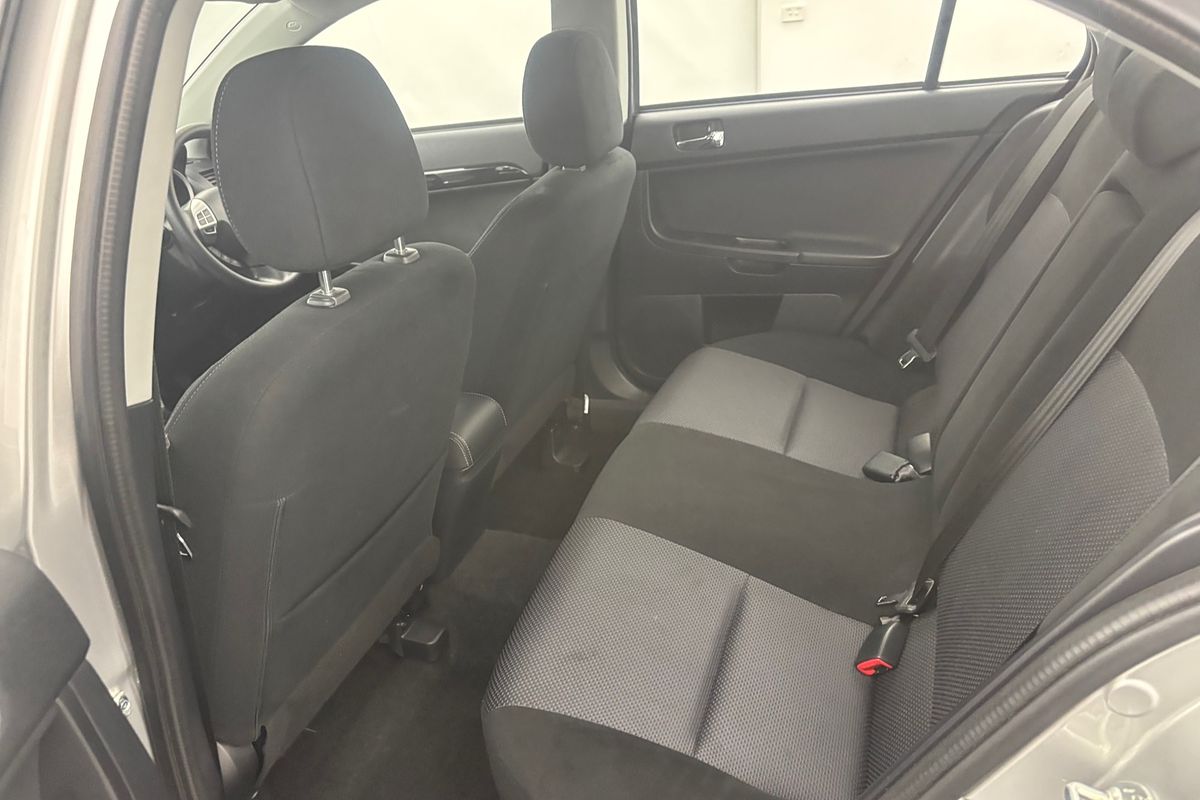 2016 Mitsubishi Lancer ES Sport CF