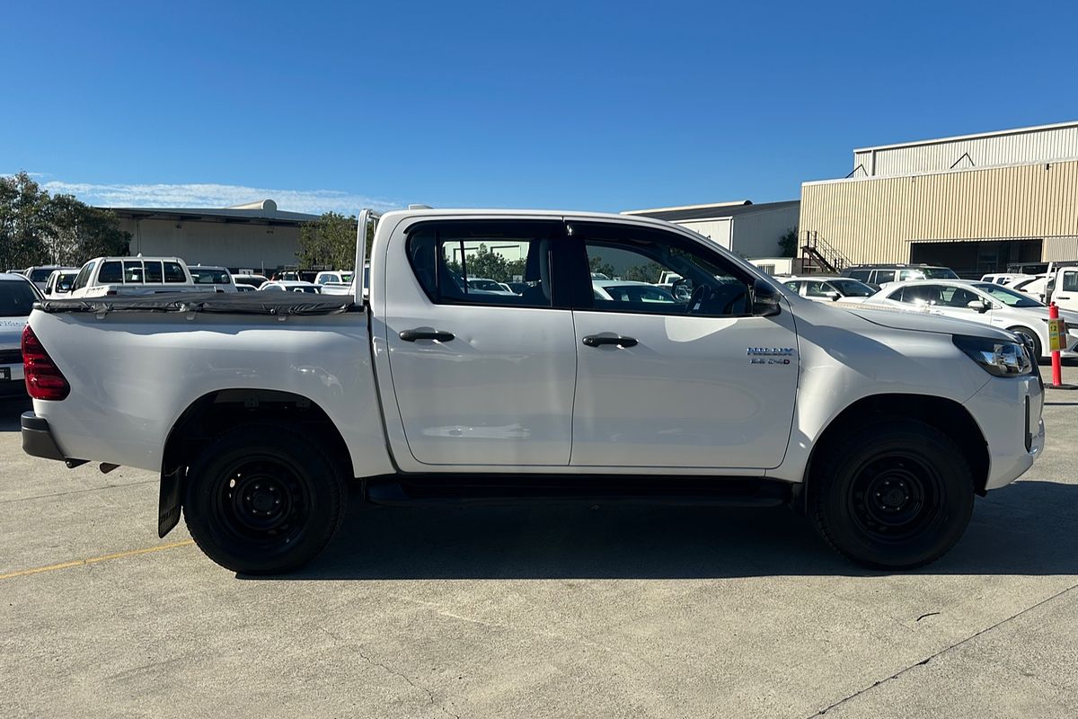 2022 Toyota Hilux SR GUN126R