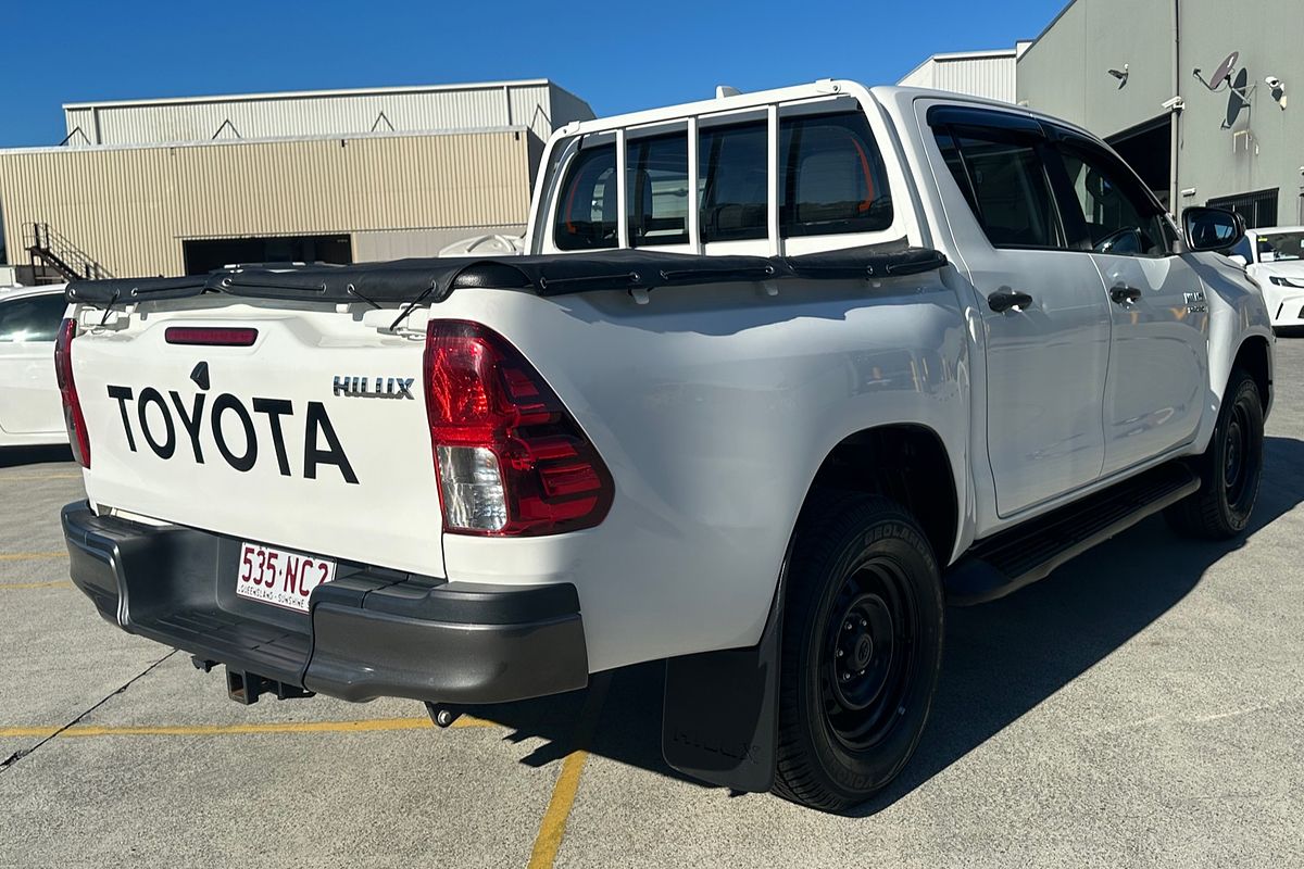 2022 Toyota Hilux SR GUN126R