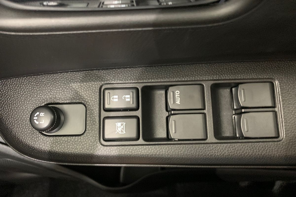 2024 Suzuki Ignis GLX MF Series II