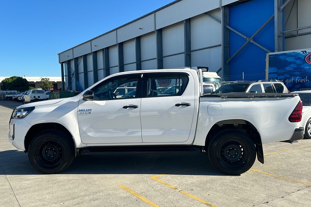2022 Toyota Hilux SR GUN126R