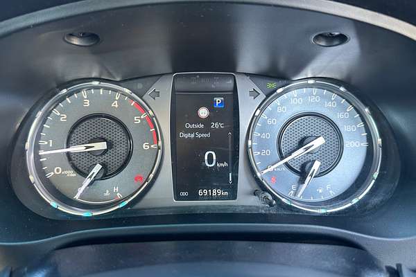 2022 Toyota Hilux SR GUN126R