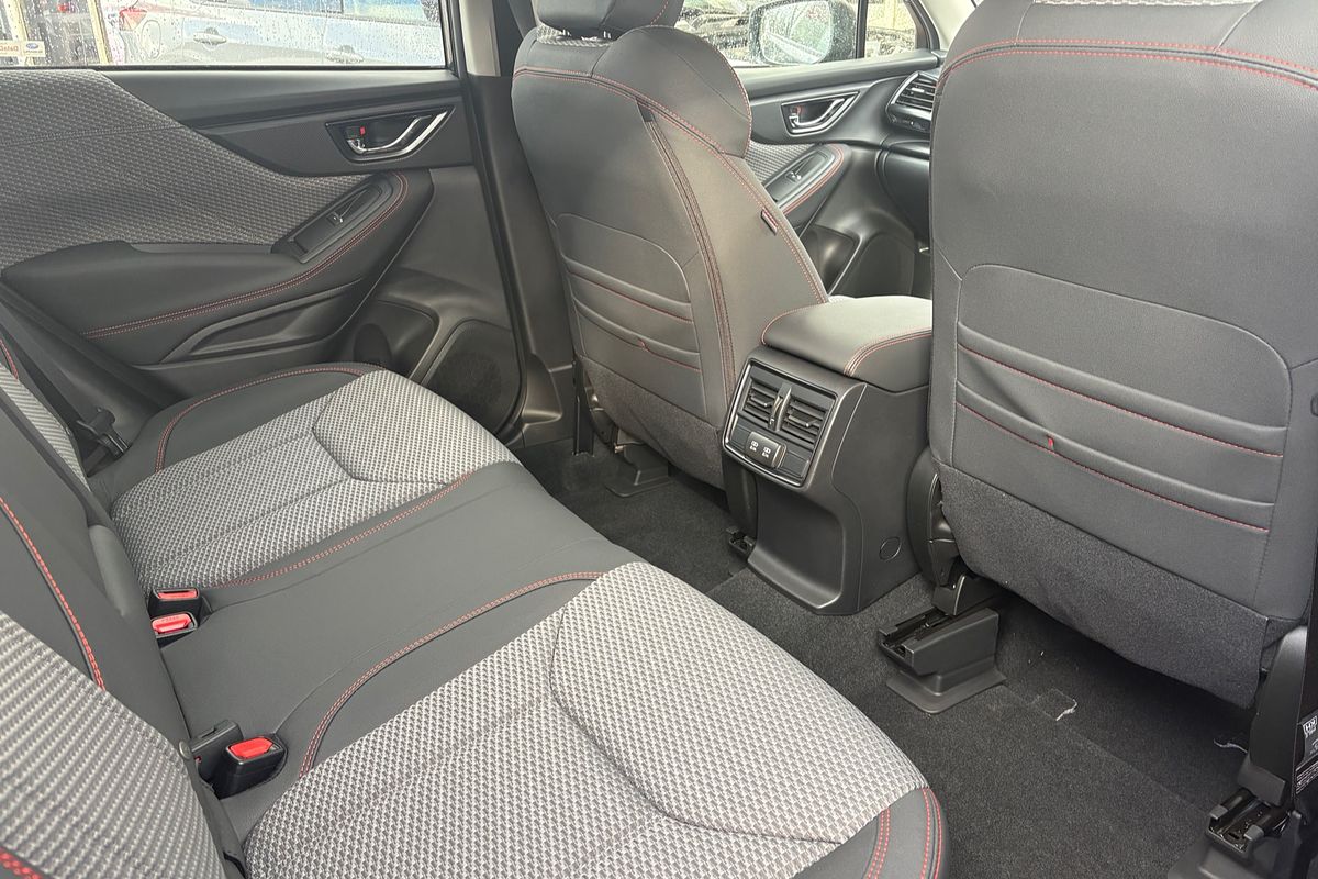 2024 Subaru Forester 2.5i Sport S5