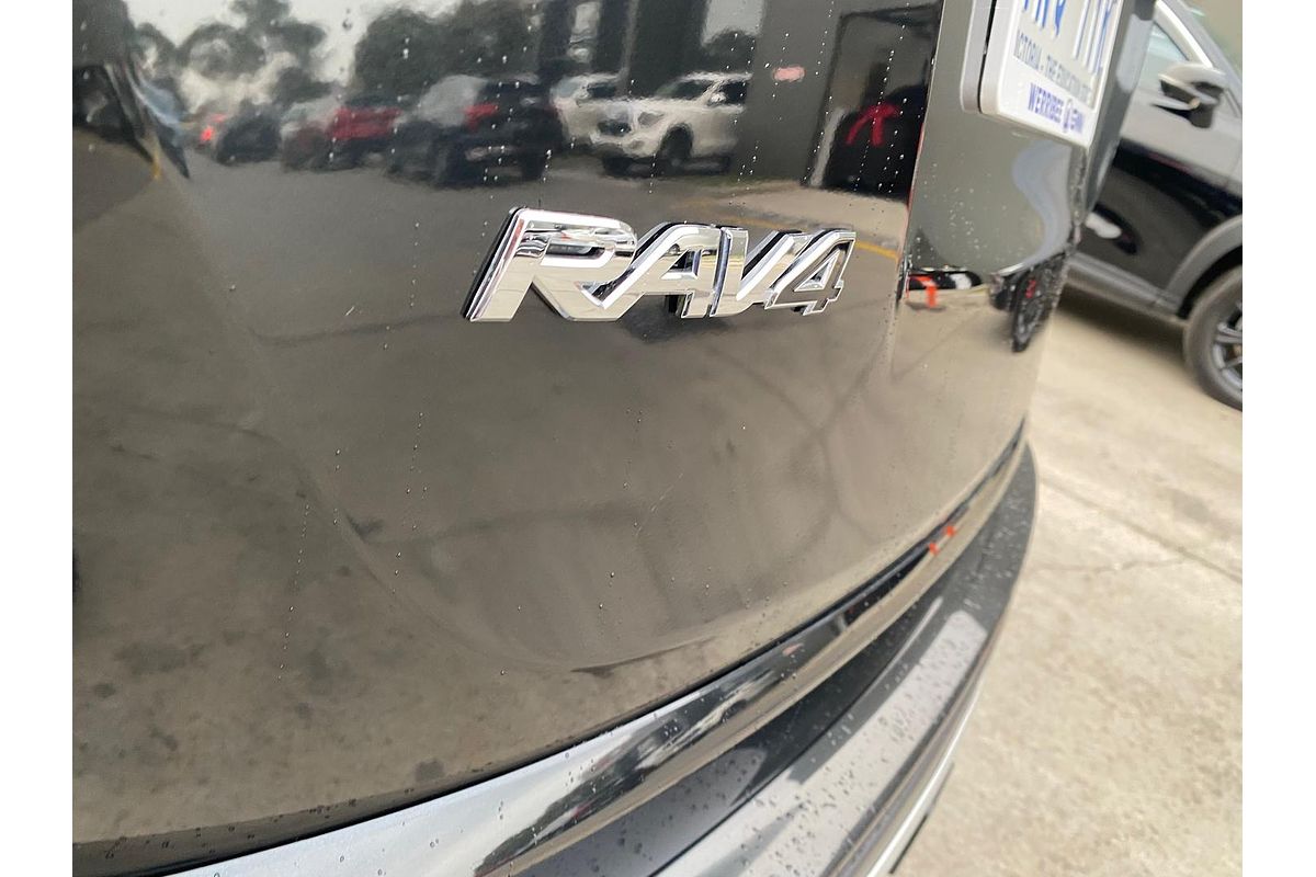 2018 Toyota RAV4 GX ZSA42R