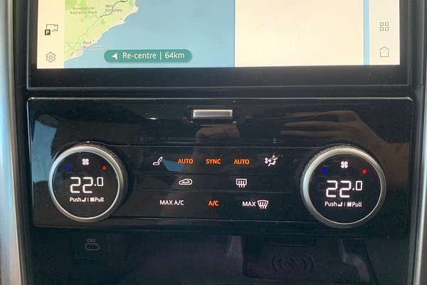 2023 Land Rover Discovery P360 Dynamic HSE Series 5
