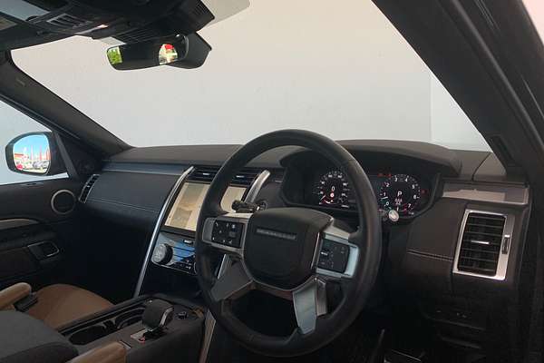 2023 Land Rover Discovery P360 Dynamic HSE Series 5