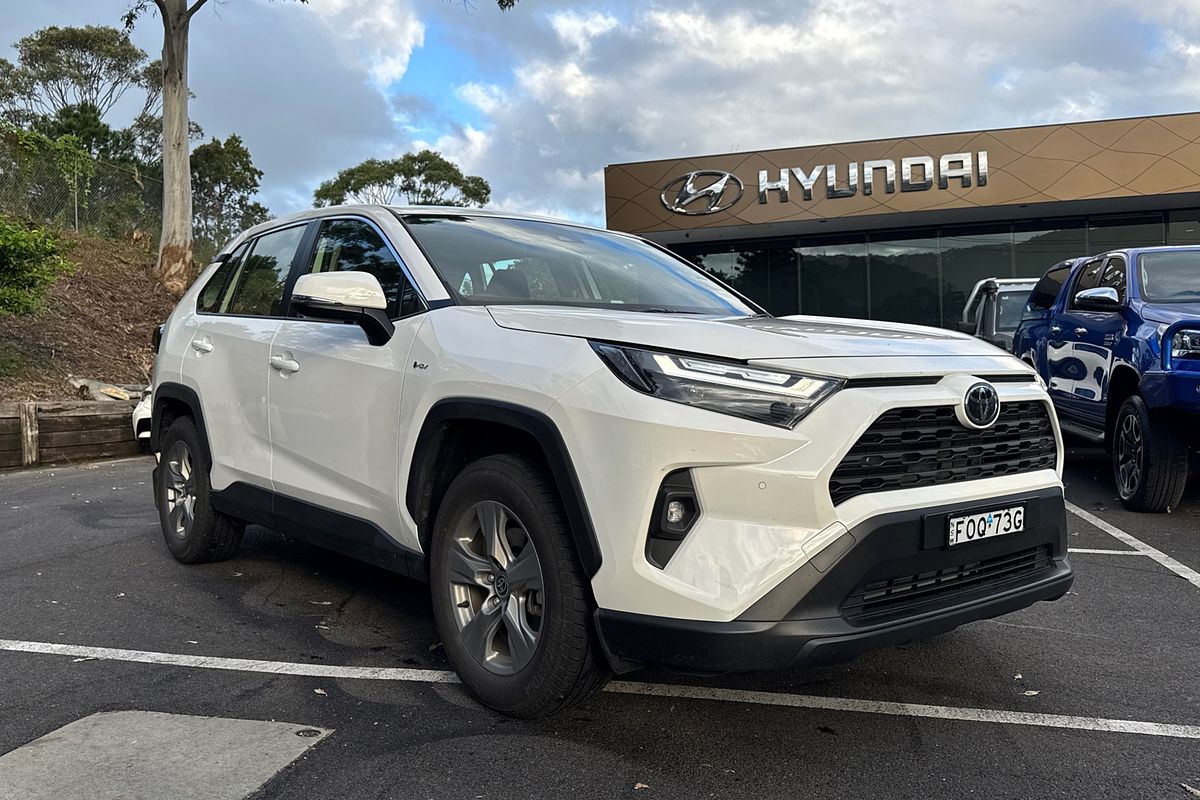 2024 Toyota RAV4 GX AXAH52R