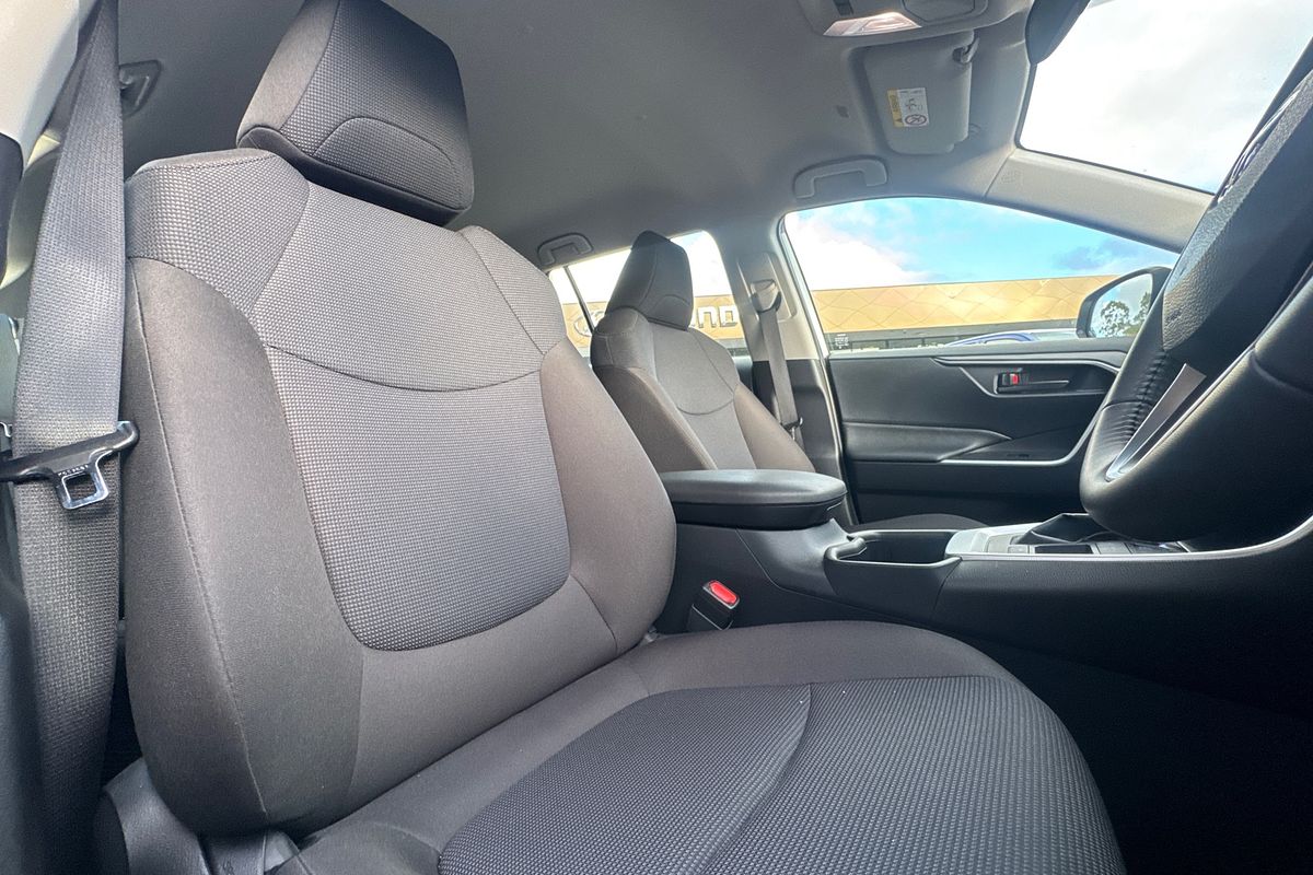 2024 Toyota RAV4 GX AXAH52R