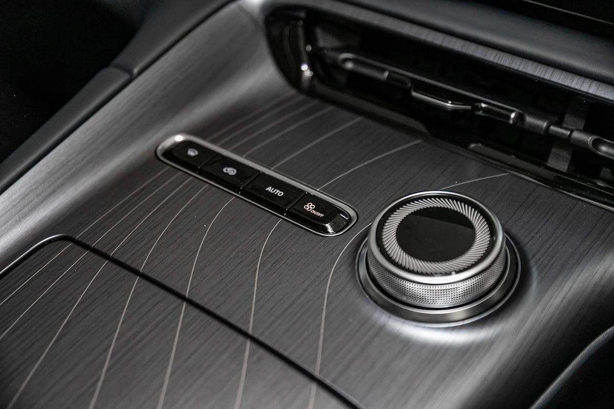 2025 Geely EX5 Inspire E245