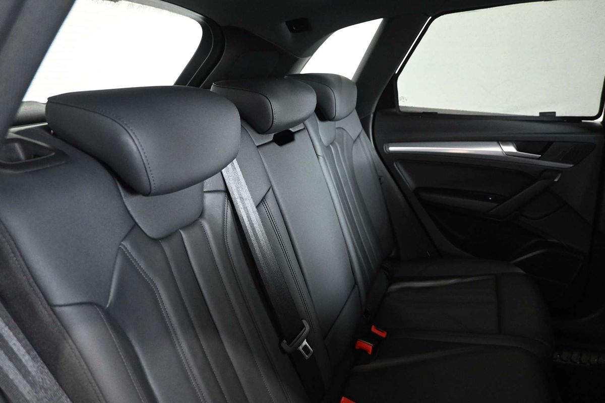 2021 Audi Q5 40 TDI FY