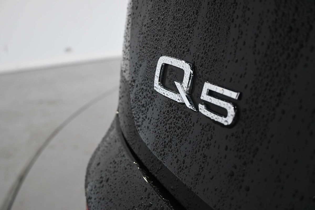 2021 Audi Q5 40 TDI FY