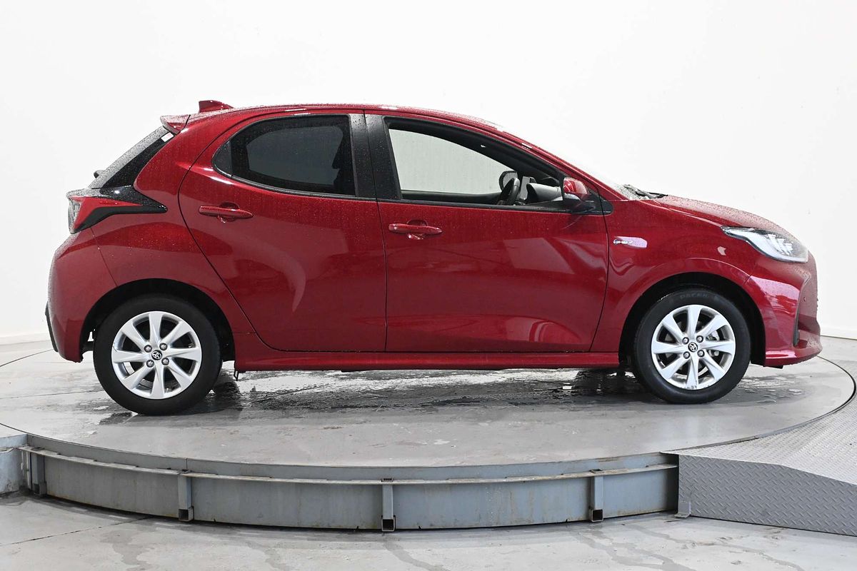 2024 Toyota Yaris SX Hybrid MXPH10R