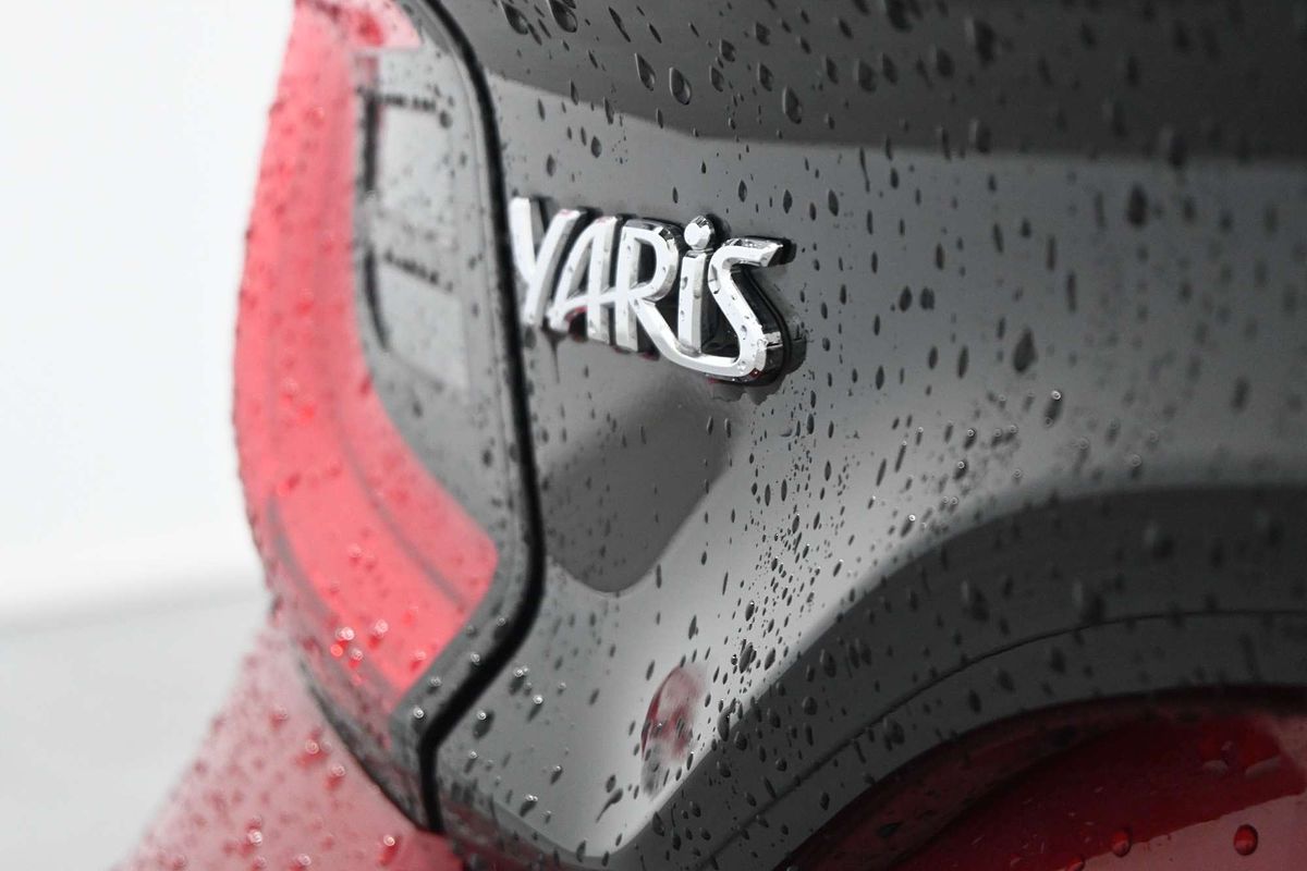 2024 Toyota Yaris SX Hybrid MXPH10R