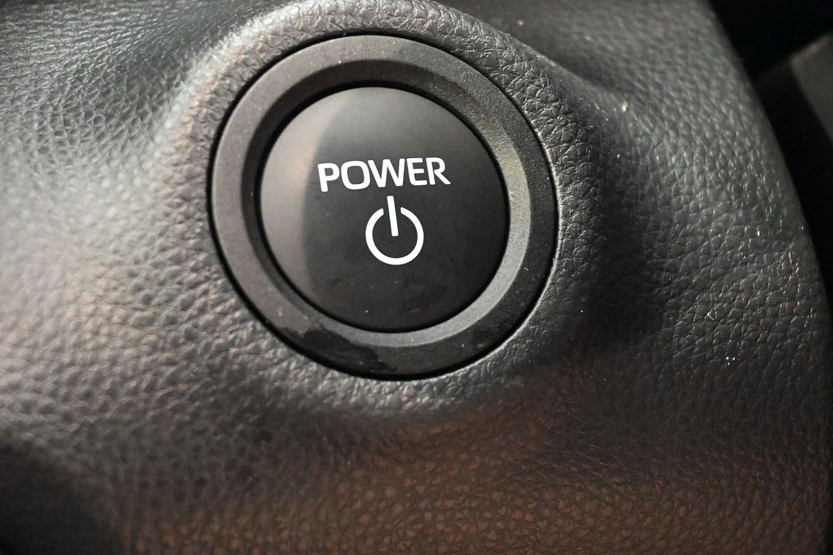 2024 Toyota Yaris SX Hybrid MXPH10R