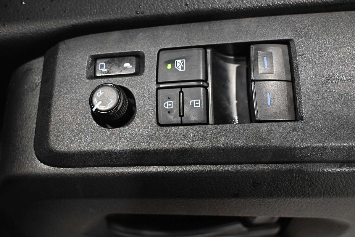 2020 Toyota Hiace GDH300R LWB