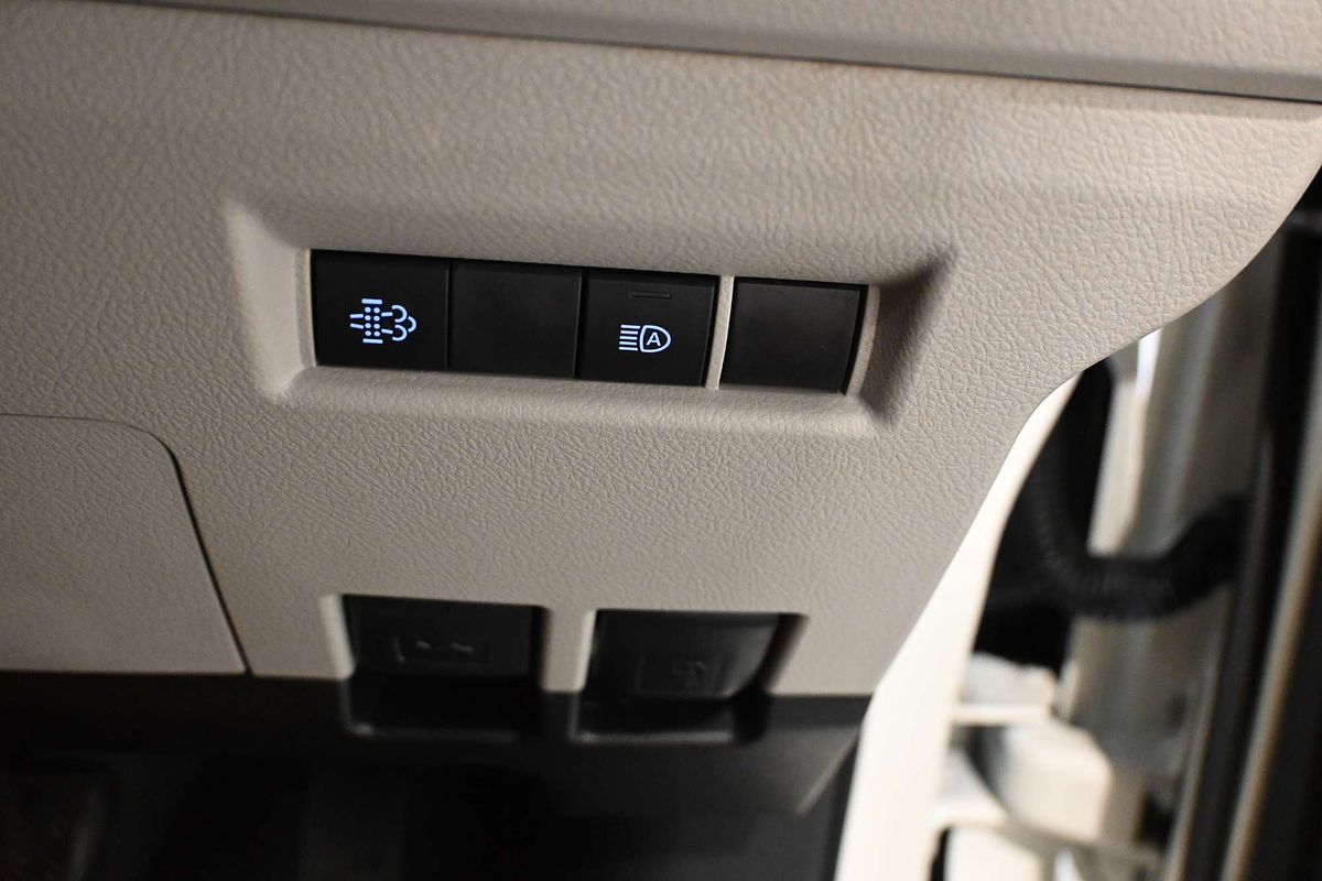 2020 Toyota Hiace GDH300R LWB