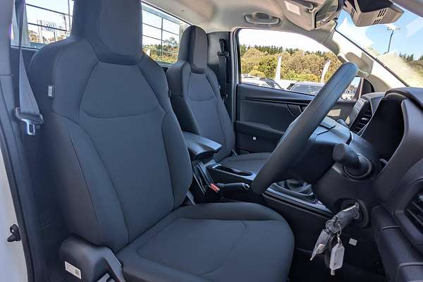 2025 Isuzu D-MAX SX High Ride Rear Wheel Drive