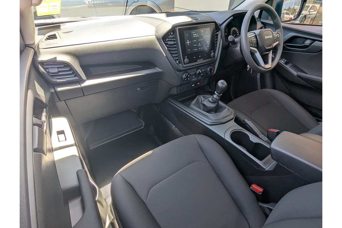 2025 Isuzu D-MAX SX High Ride Rear Wheel Drive